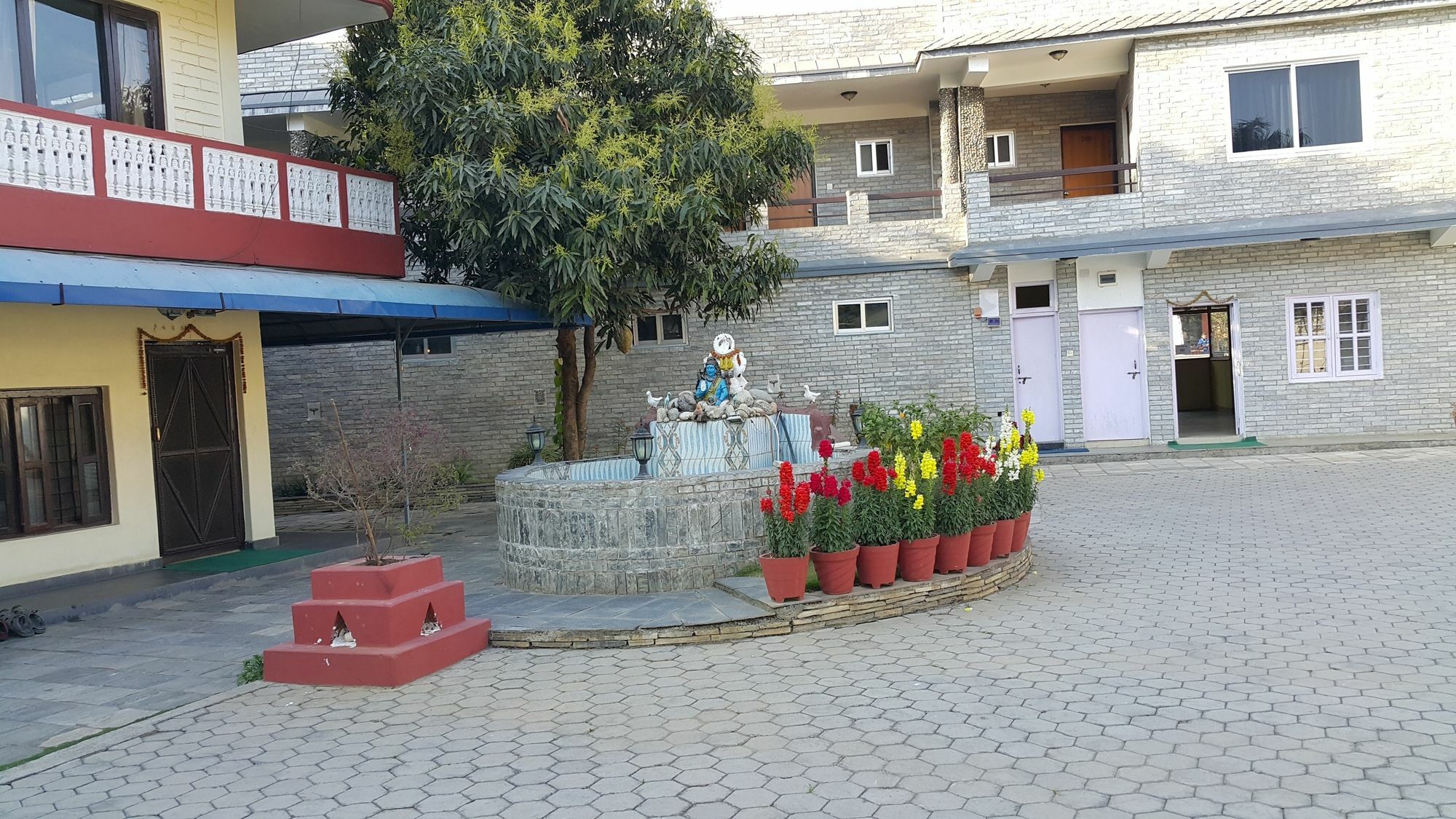 Hotel Bishram Pokhara Exterior foto